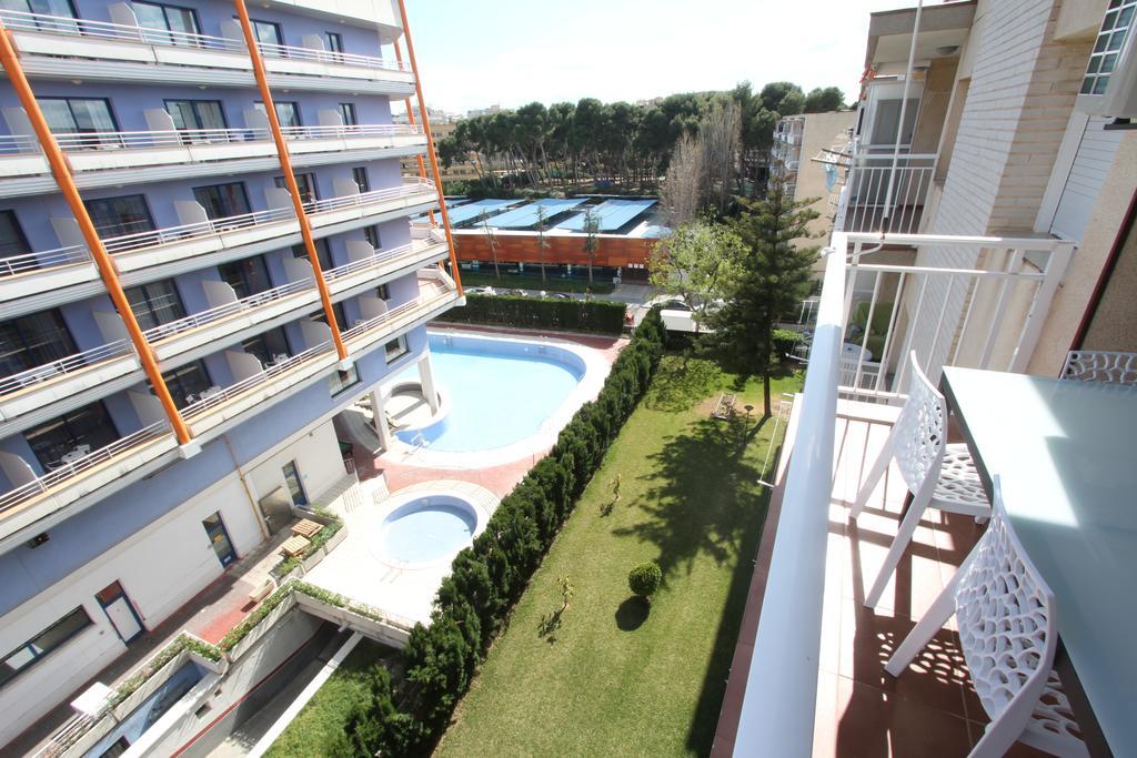 For A Stay Dms III Salou Bagian luar foto